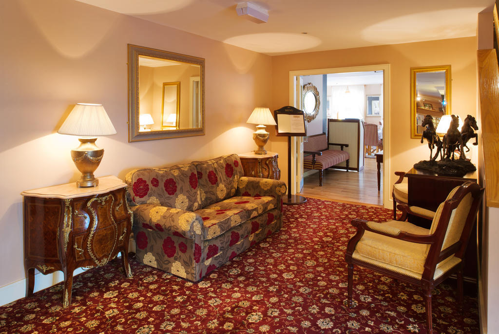 Merriman Hotel キンバーラ エクステリア 写真